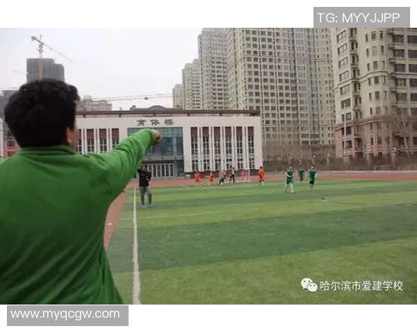 走近足球明星的魅力与成就探索教学设计方案