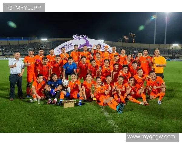 香港足球明星队在孝感展开精彩对决展现足球魅力与友谊精神